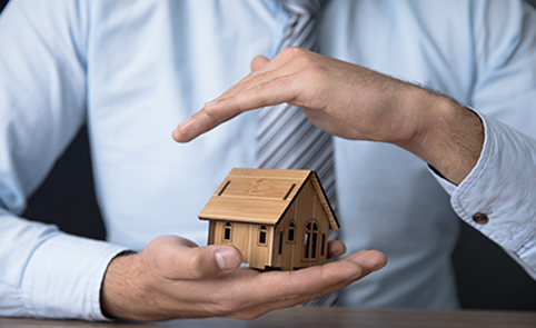 HELOC vs. reverse mortgage: Which will be better for seniors in 2026? Here's what experts think – CBS News