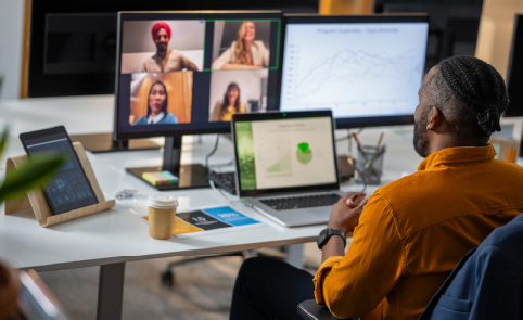 Leaders' Emotional Intelligence Is An Advantage In A Hybrid Workplace